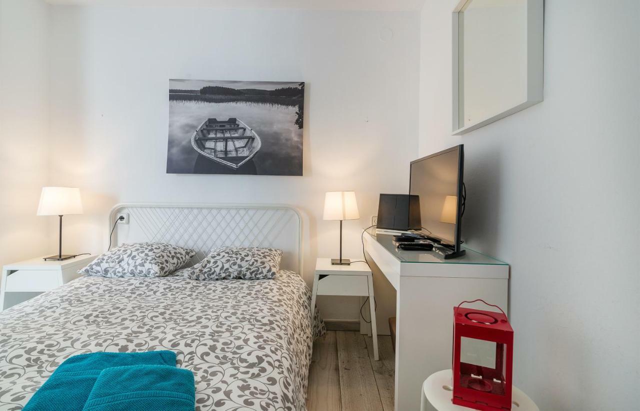 Beautiful Apartment Stylish Village House @ Center 卡达克斯 外观 照片