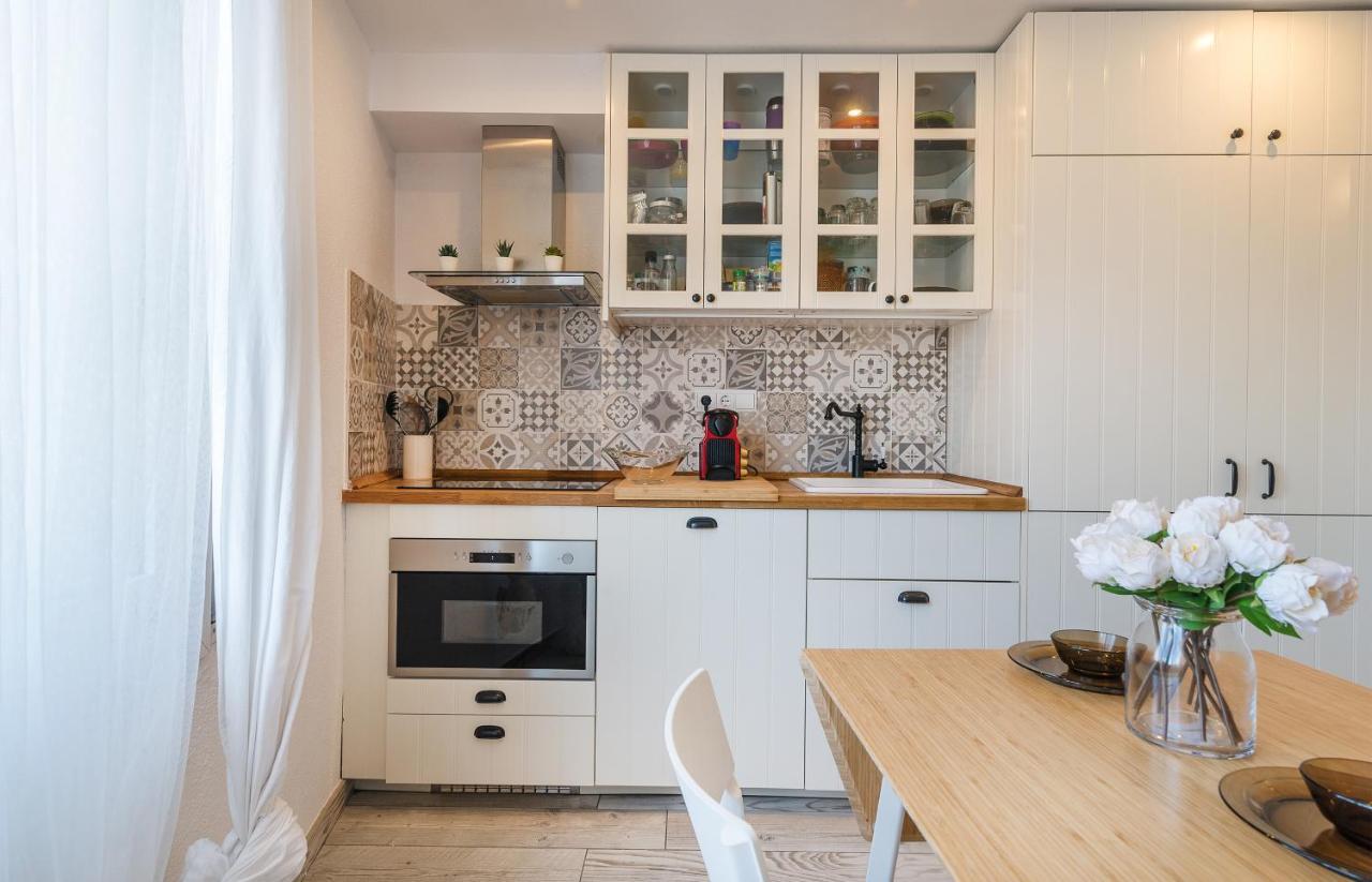 Beautiful Apartment Stylish Village House @ Center 卡达克斯 外观 照片
